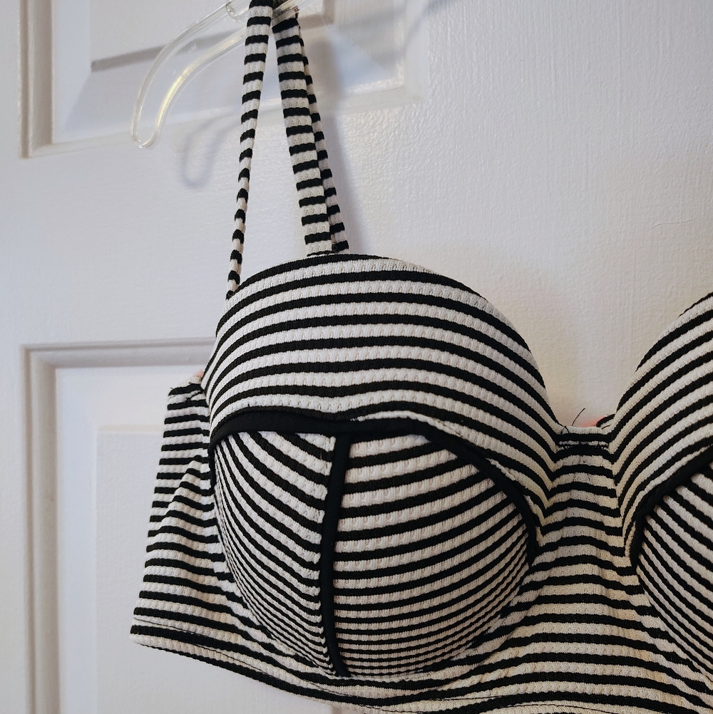 Striped Push Up Bikini Top - Picture 3 of 5